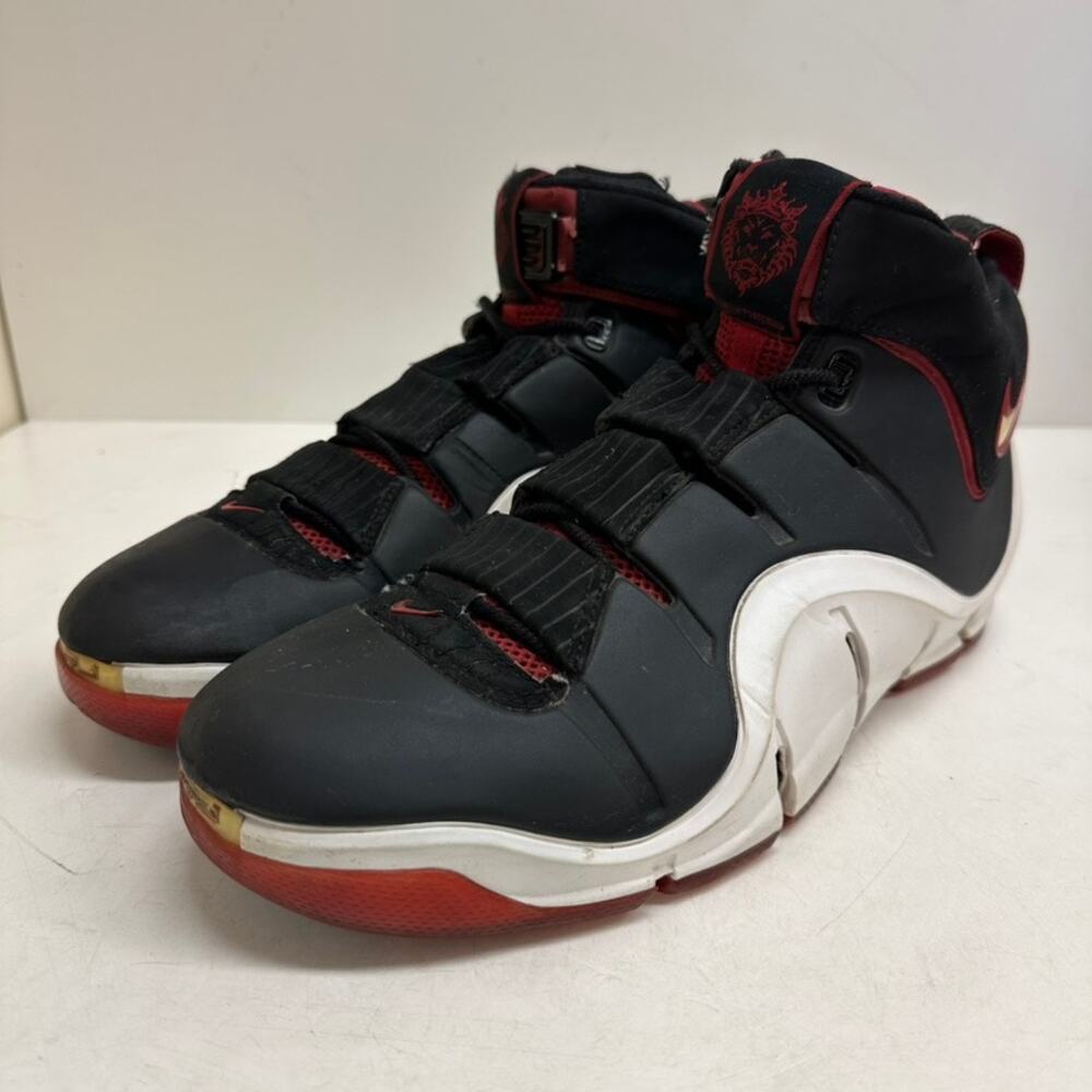 Nike Zoom LeBron IV 4 Basketball Sneaker Black / White / Varsity Crimson 2006 11